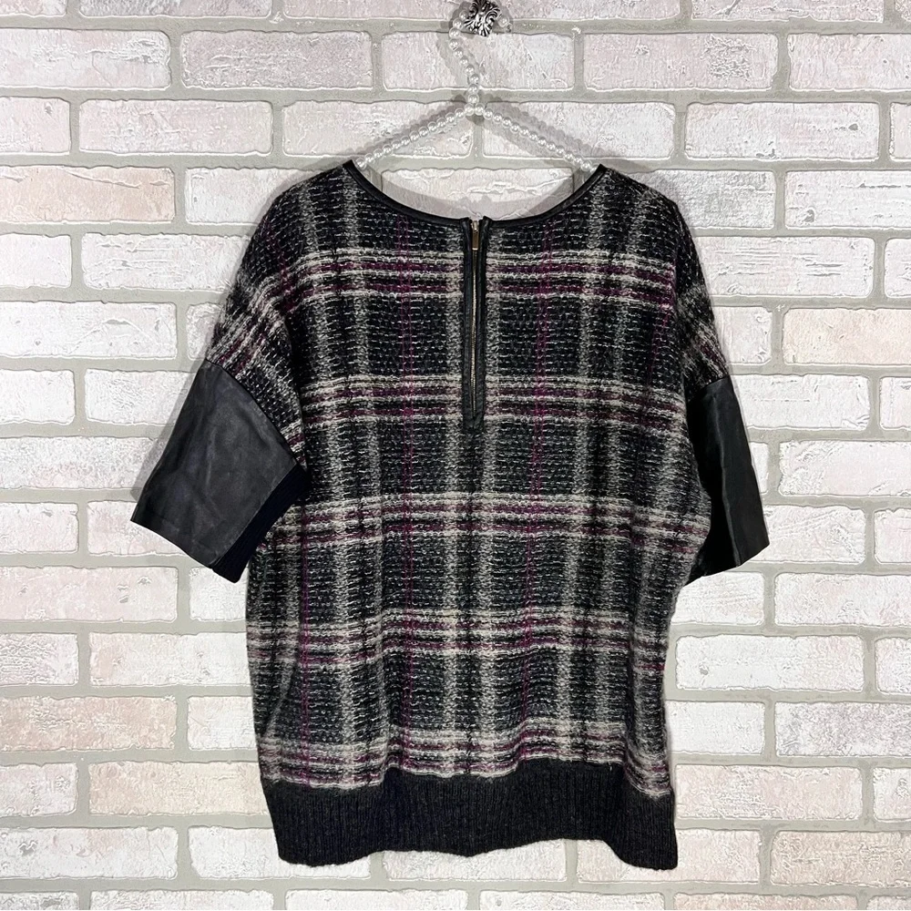 St John Plaid Mohair Wool Blend Leather Trim Short Sleeve Sweater Size L